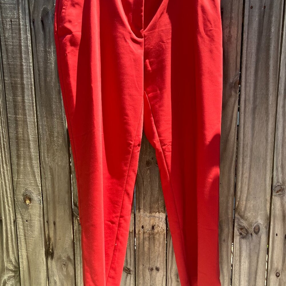 Red Jones of New York Ankle Pants, size 14